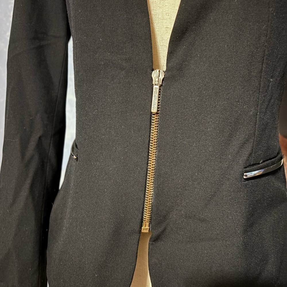 Zara Black Zip Front Blazer XS Tailored Minimalist Work Office Jacket - Picture 5 of 11